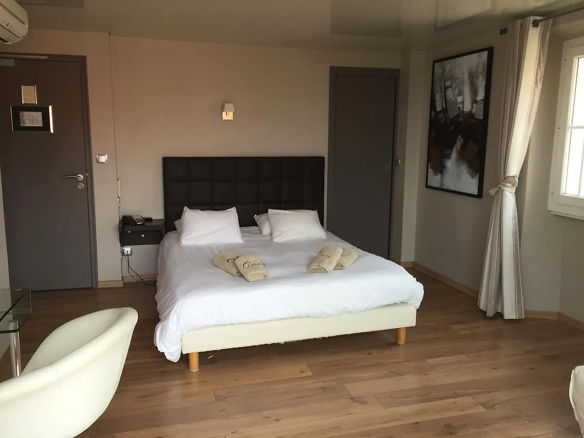 Hotel L'Arche De Porquerolles 0*,  Frankreich