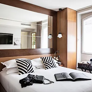 **** Hotel Palais De L'elysee By Ihg Frankreich