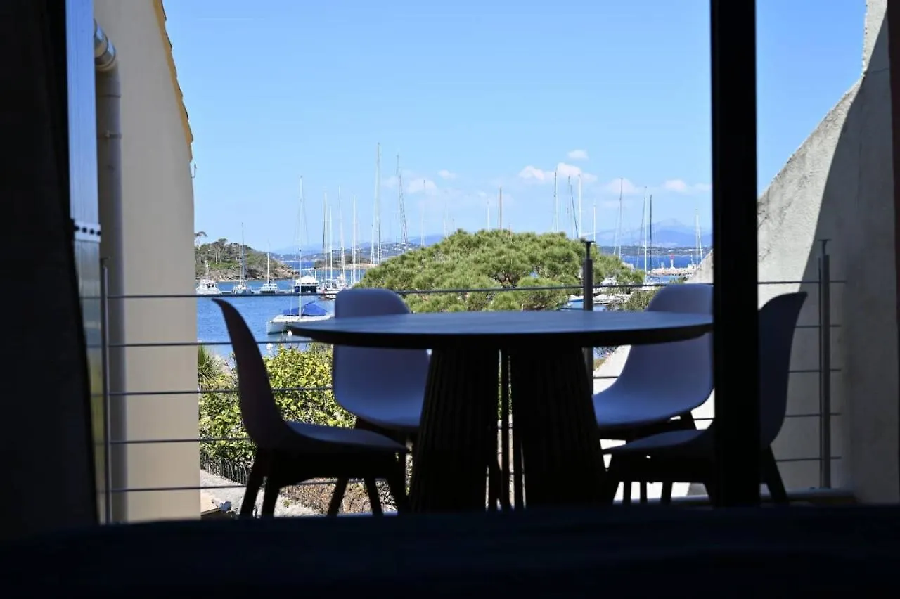 L'Arche De Porquerolles Hotel 0*,  France